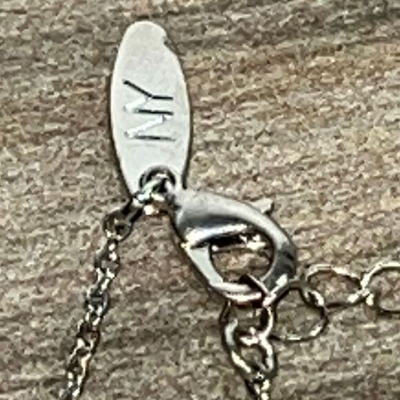 NY Rhinestones Curved Cross On Silver Tone Chain - Picture 3 of 6